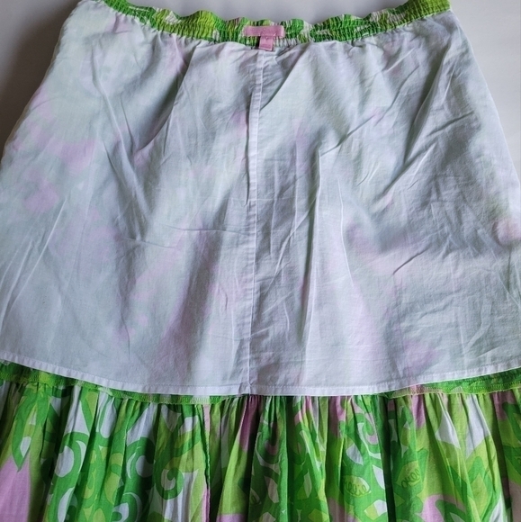Lilly pulitzer Ruffle Pleated skirt size medium ,lined elastic . - Picture 4 of 9